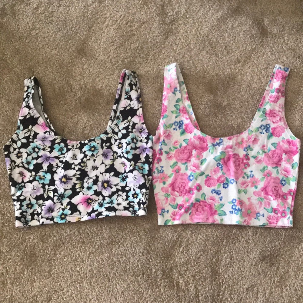 2 Forever 21 Crop Tops S
